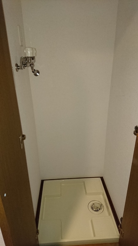 洗濯機置き場 洗濯機置き場